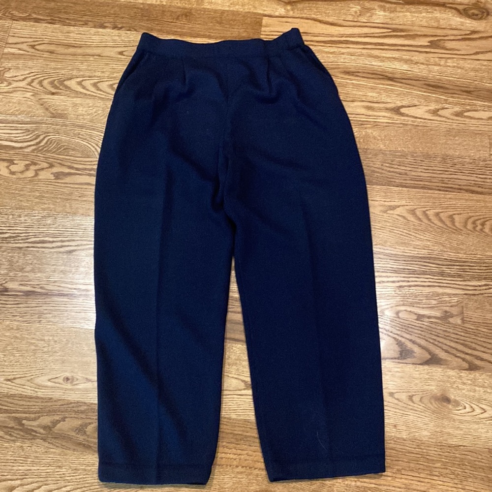 Navy St. John pleated pants pockets workwear navy blue sweater crop Santana knit